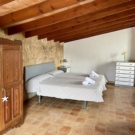 Vakantiehuis Garroverar *